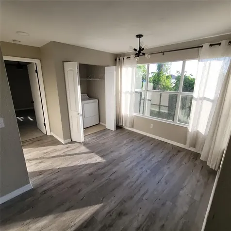 5160 Conroy Road Orlando FL 32811