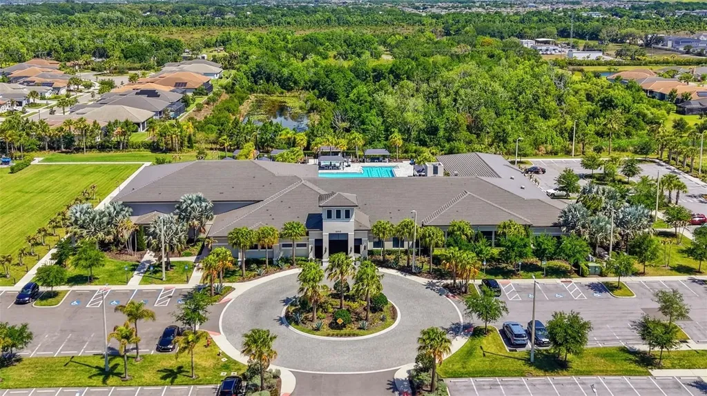 15528 Corona Del Mar Drive Wimauma FL 33598
