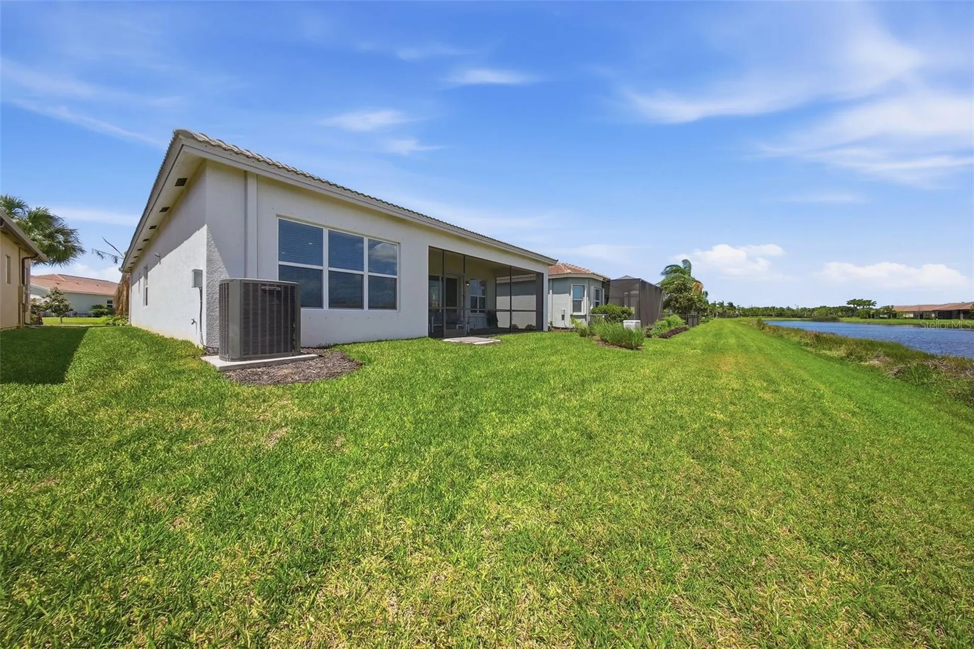 15528 Corona Del Mar Drive Wimauma FL 33598