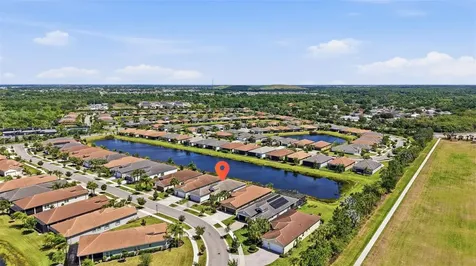 15528 Corona Del Mar Drive Wimauma FL 33598