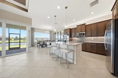 15528 Corona Del Mar Drive Wimauma FL 33598