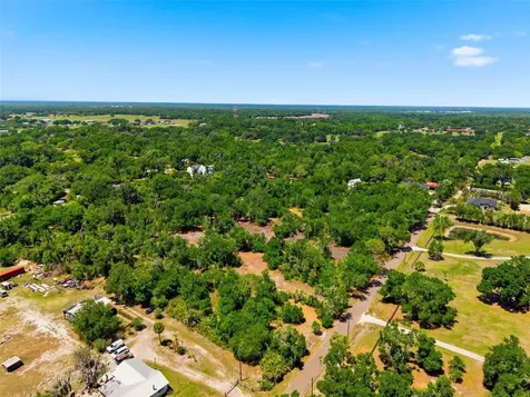19084 Red Bird Lane Lithia FL 33547