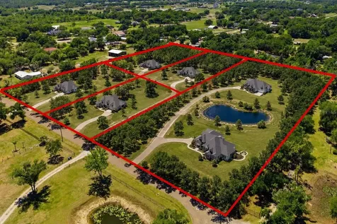 19084 Red Bird Lane Lithia FL 33547
