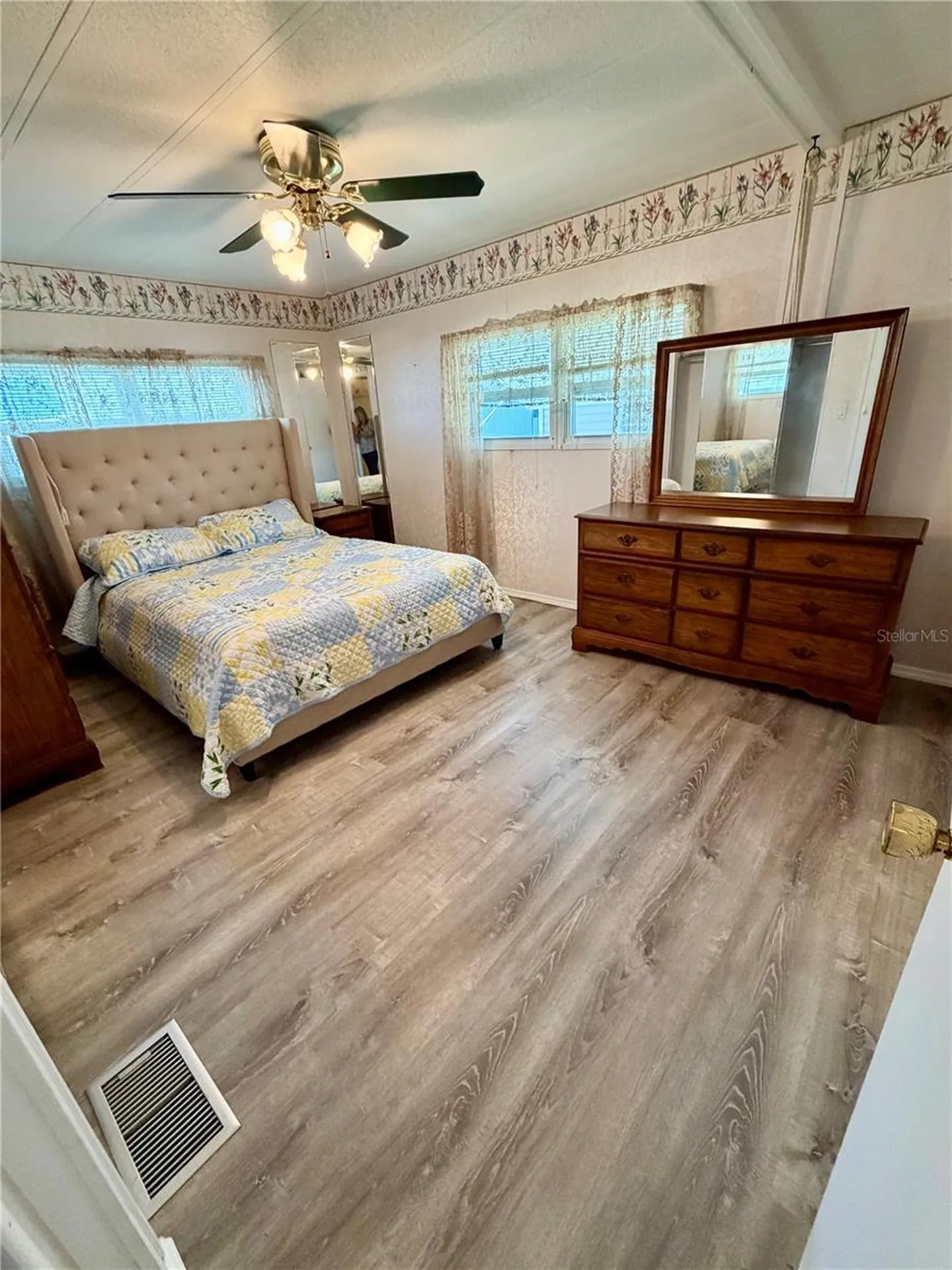34540 Violet Drive N Pinellas Park FL 33781