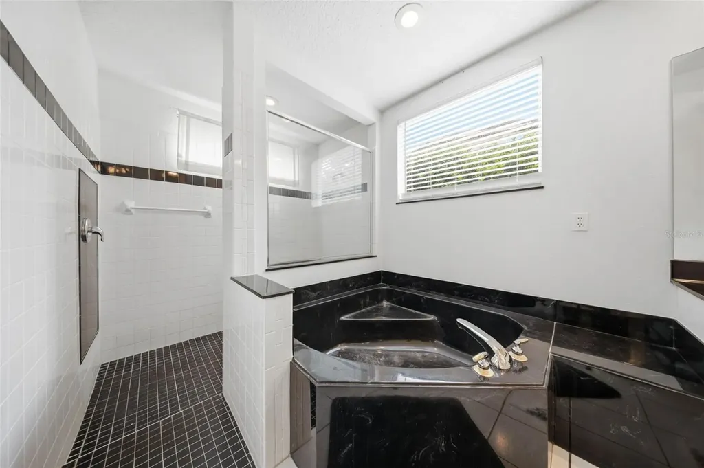 10520 Gleam Court Orlando FL 32836