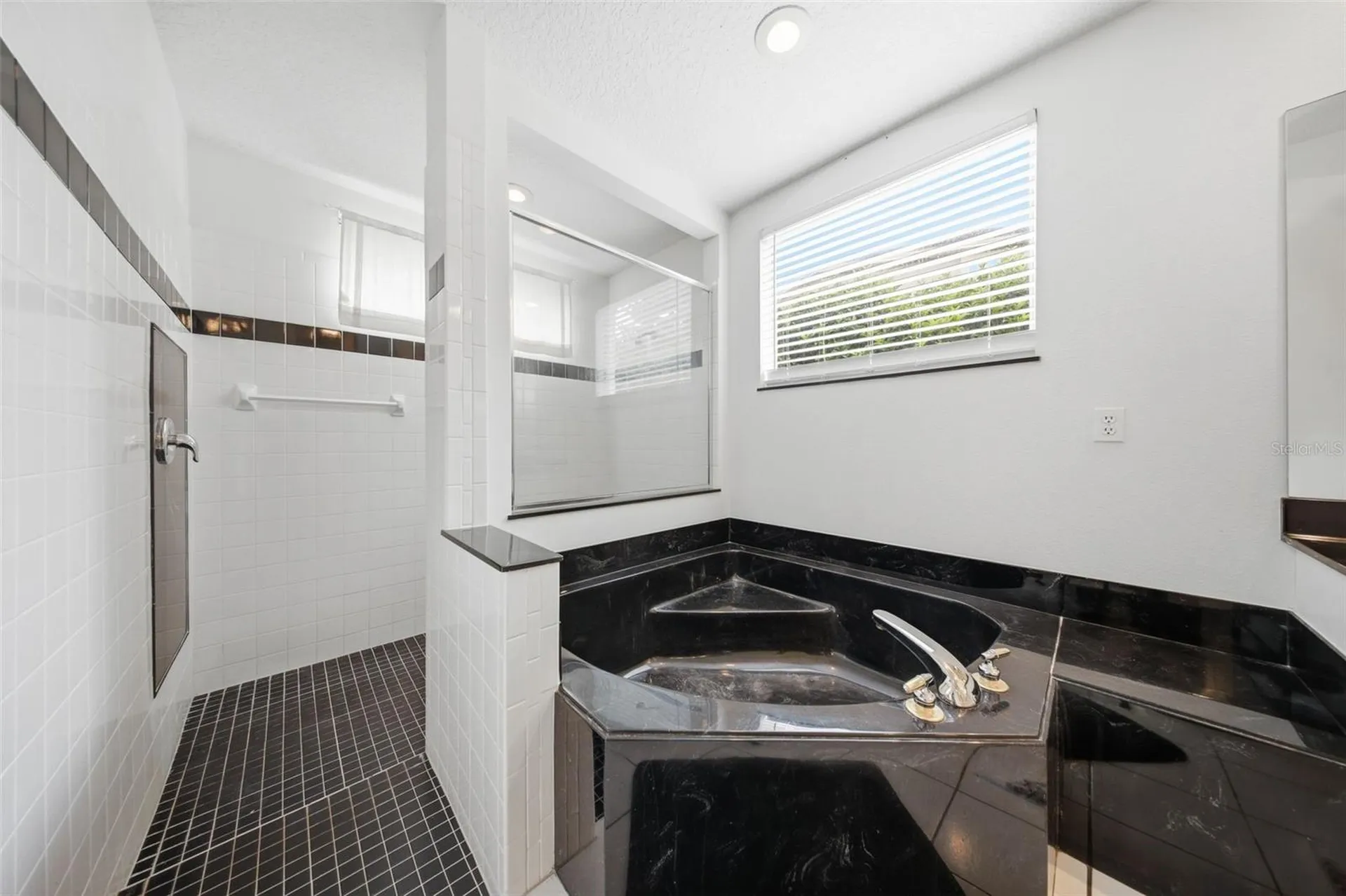 10520 Gleam Court Orlando FL 32836
