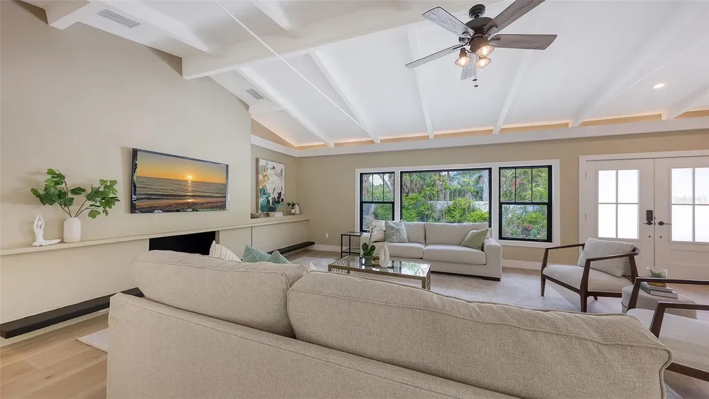 7345 Pine Needle Road Sarasota FL 34242