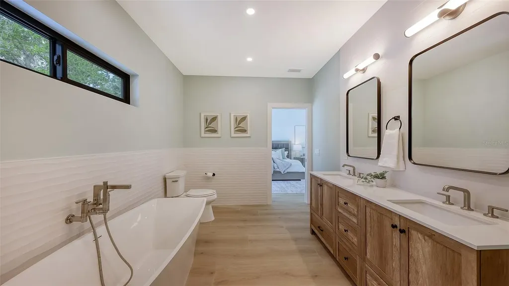 7345 Pine Needle Road Sarasota FL 34242