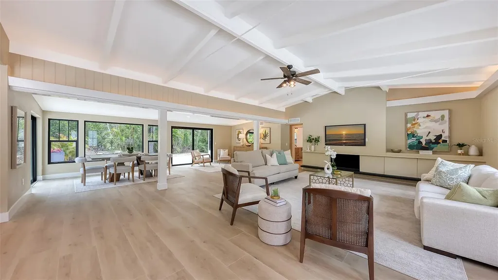 7345 Pine Needle Road Sarasota FL 34242
