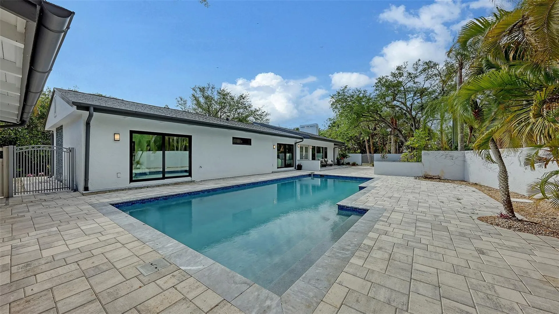 7345 Pine Needle Road Sarasota FL 34242