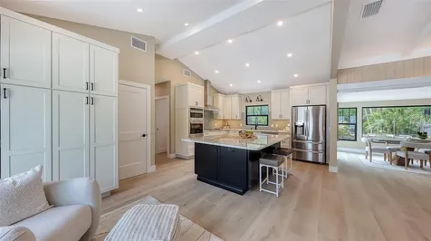 7345 Pine Needle Road Sarasota FL 34242