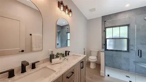 7345 Pine Needle Road Sarasota FL 34242