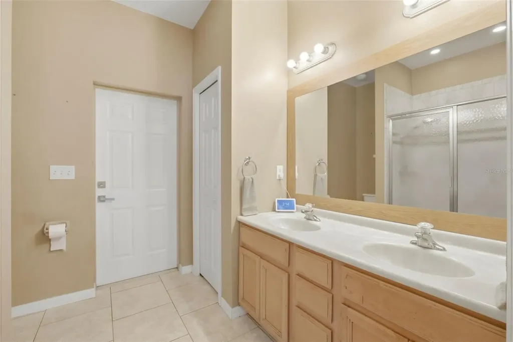 35937 Dawn Drive Leesburg FL 34788