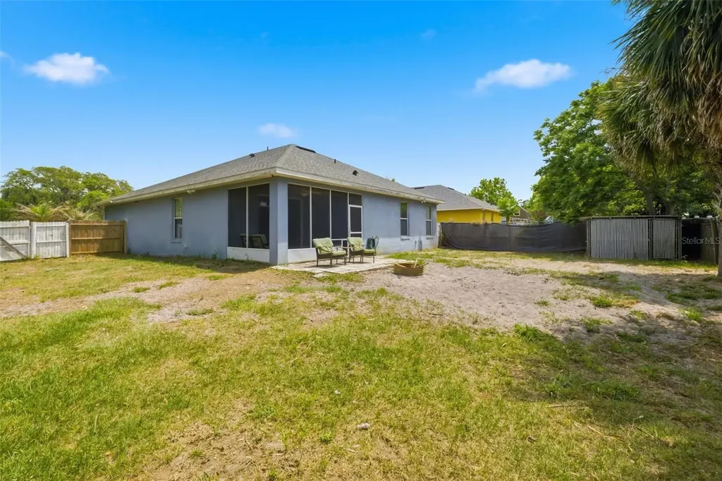 35937 Dawn Drive Leesburg FL 34788
