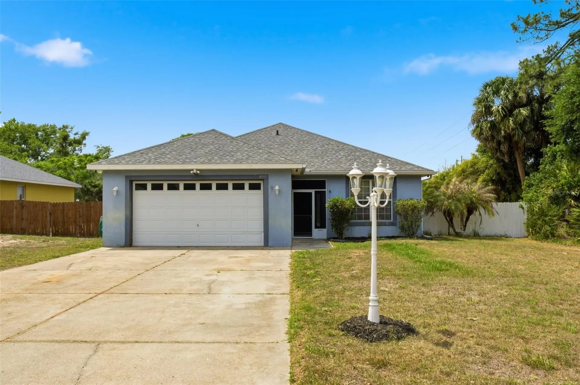 35937 Dawn Drive Leesburg FL 34788