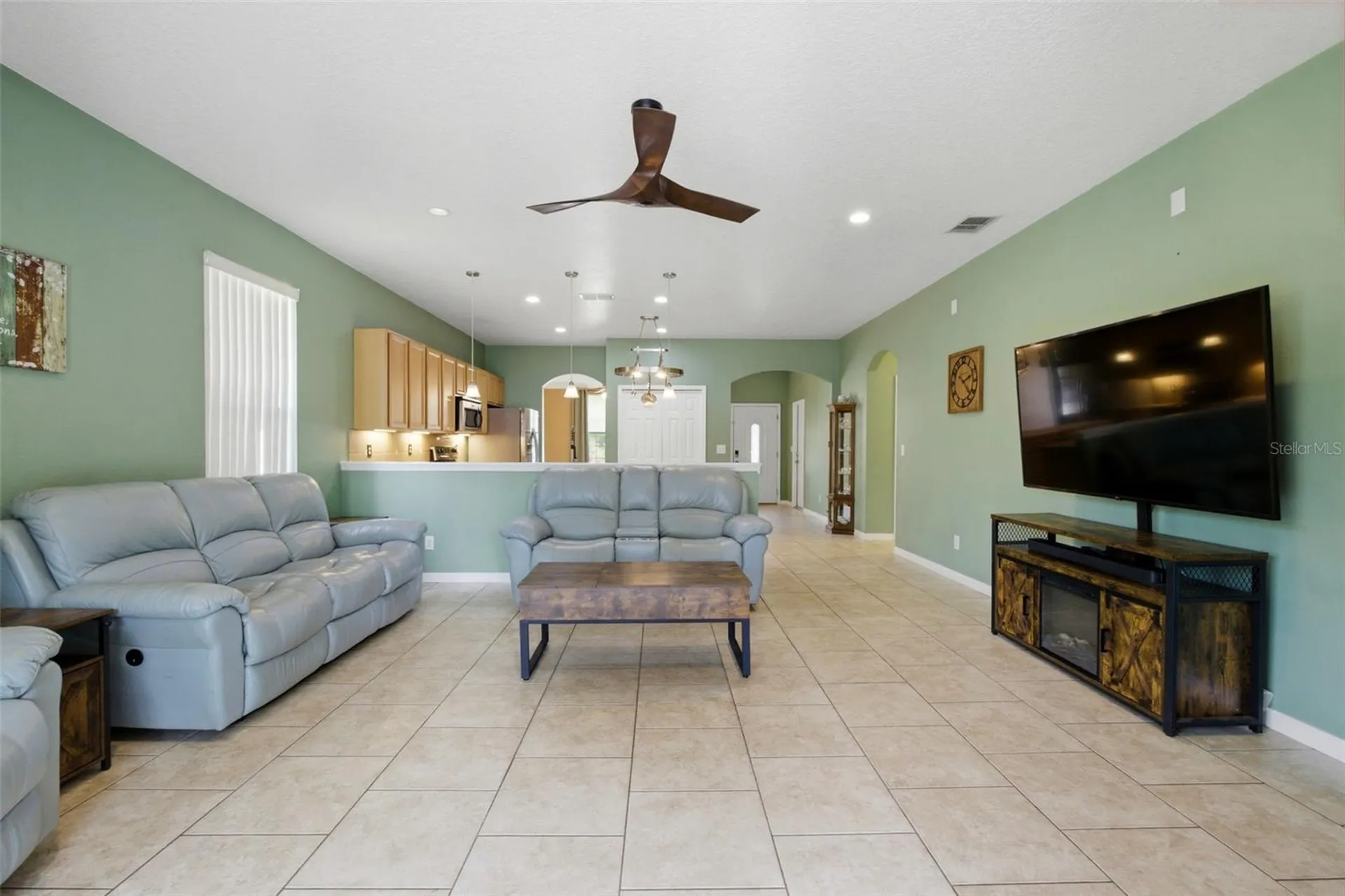 35937 Dawn Drive Leesburg FL 34788