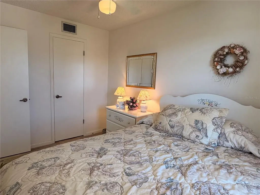 1640 Juno Trail Astor FL 32102