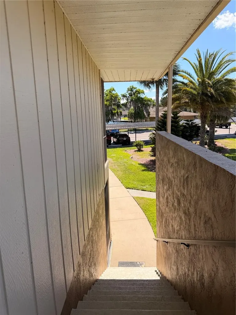 1640 Juno Trail Astor FL 32102