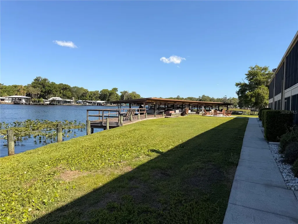 1640 Juno Trail Astor FL 32102