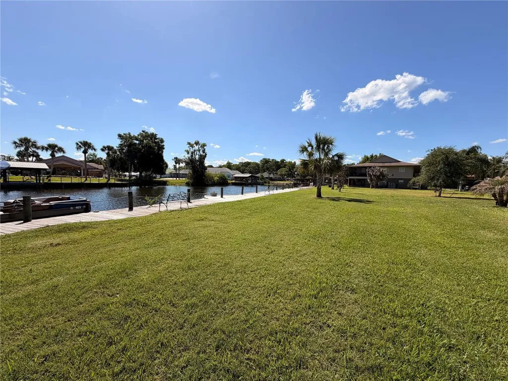 1640 Juno Trail Astor FL 32102
