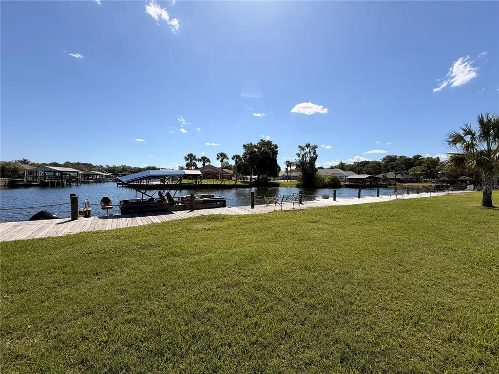 1640 Juno Trail Astor FL 32102