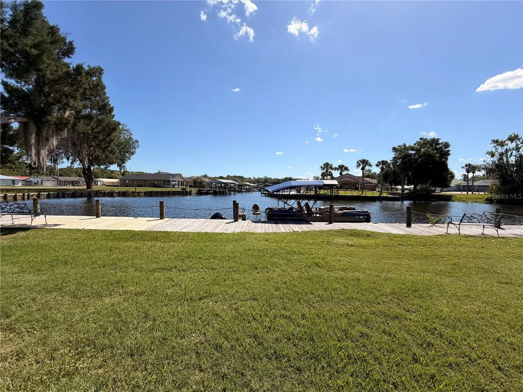 1640 Juno Trail Astor FL 32102