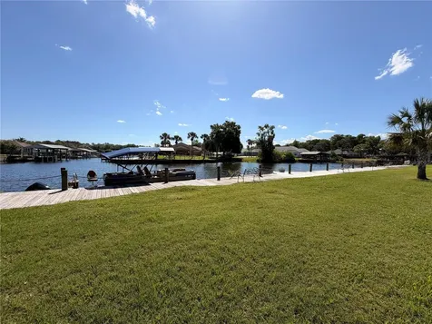 1640 Juno Trail Astor FL 32102
