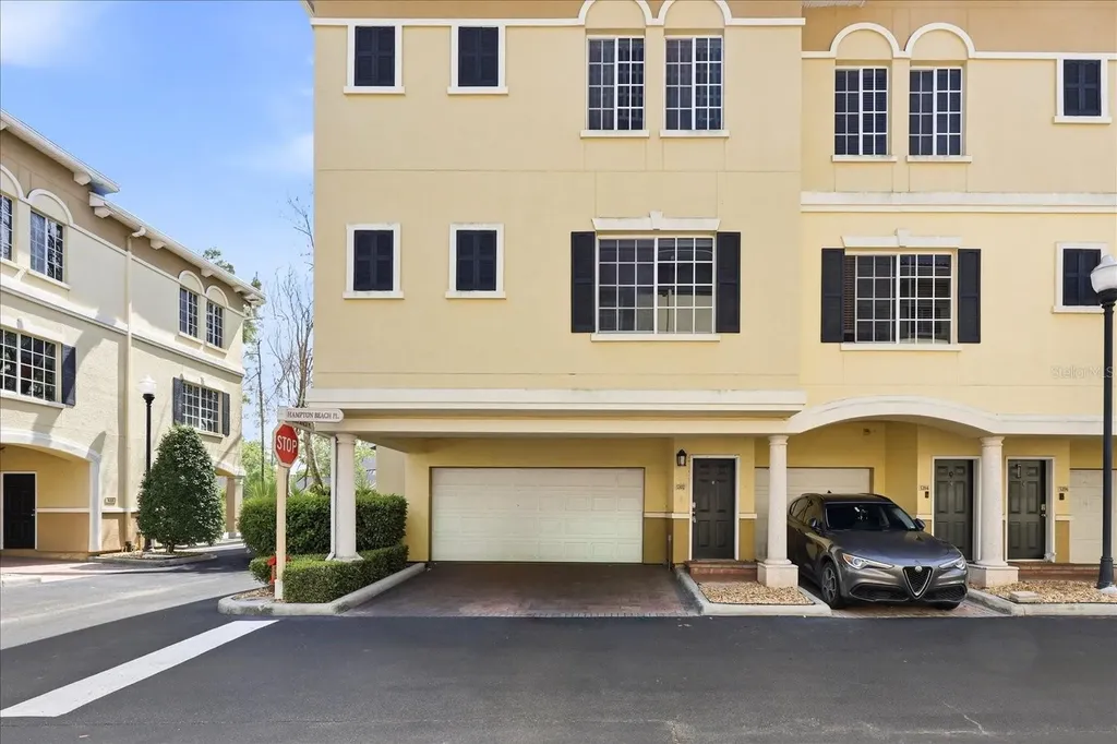 5202 Hampton Beach Place Tampa FL 33609