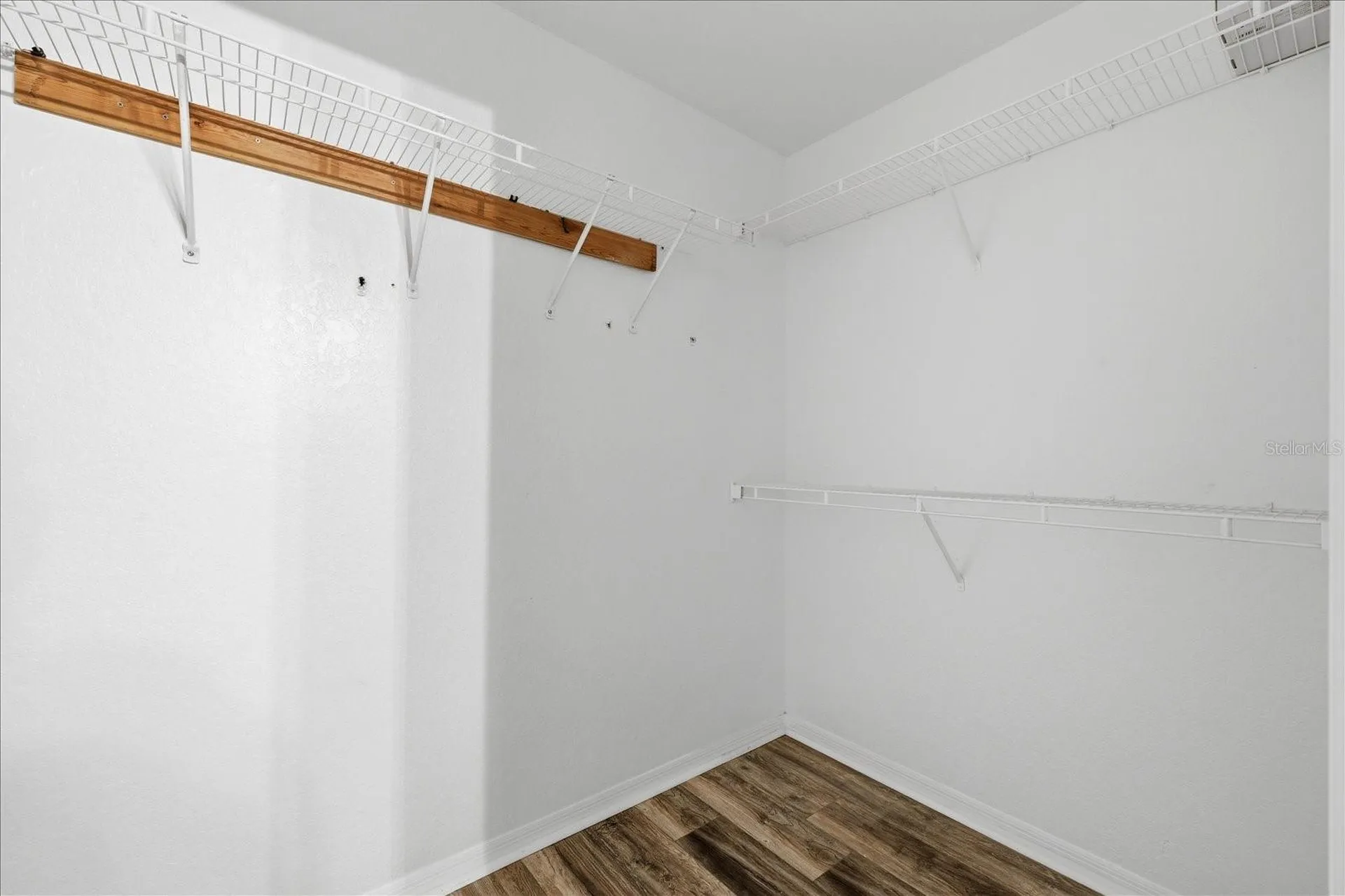 5202 Hampton Beach Place Tampa FL 33609