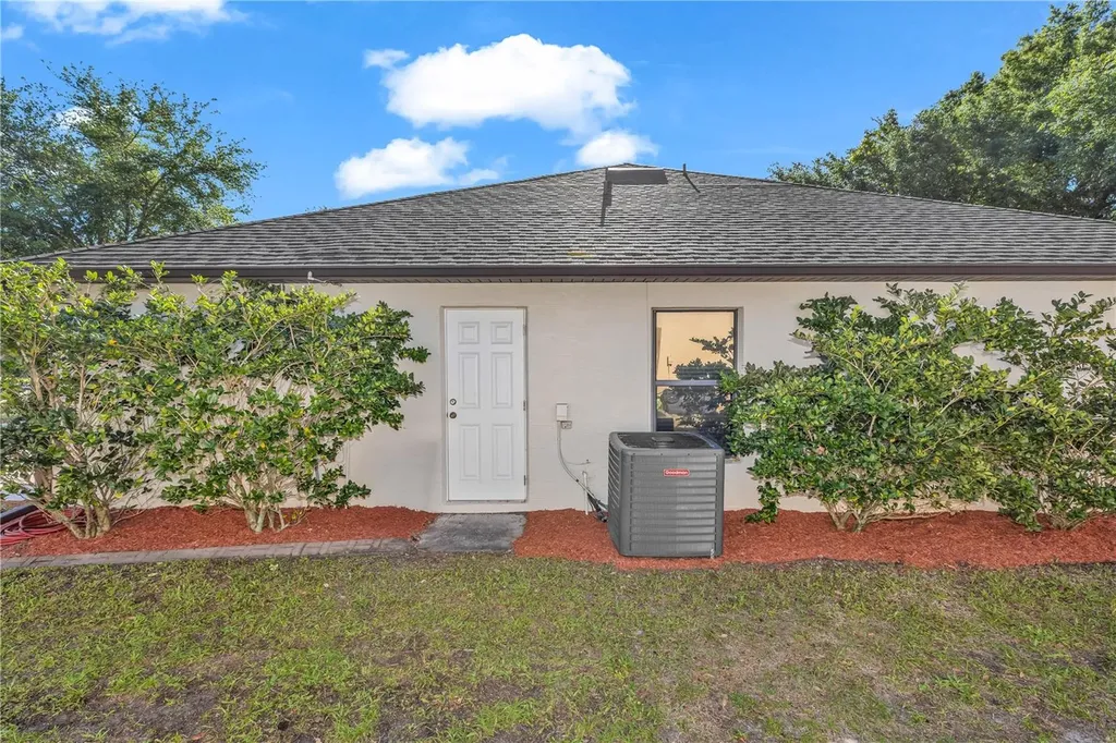 1930 Golf Oak Drive Orange City FL 32763