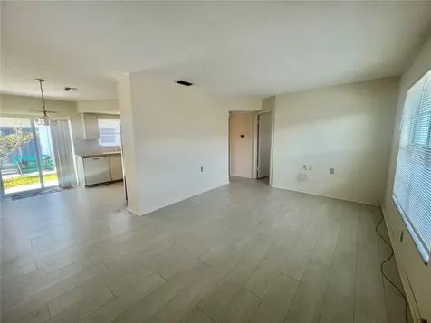 7847 39th Terrace N St Petersburg FL 33709