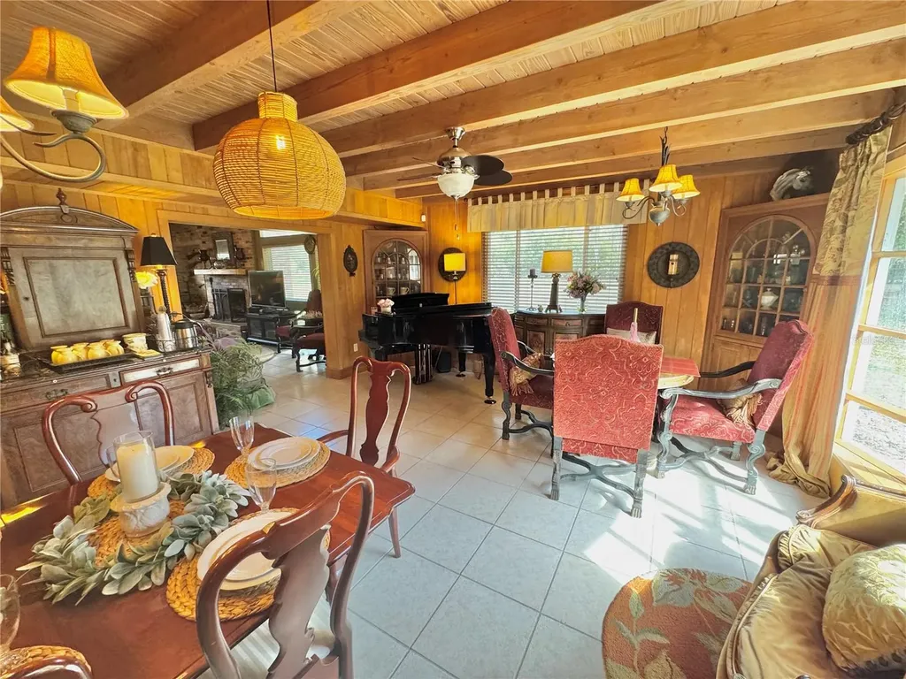 11816 SE County Road 234 Micanopy FL 32667