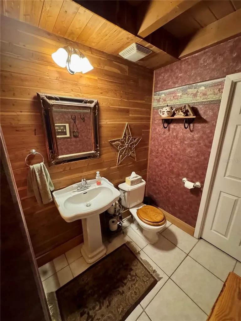 11816 SE County Road 234 Micanopy FL 32667