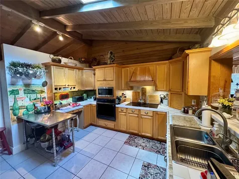 11816 SE County Road 234 Micanopy FL 32667