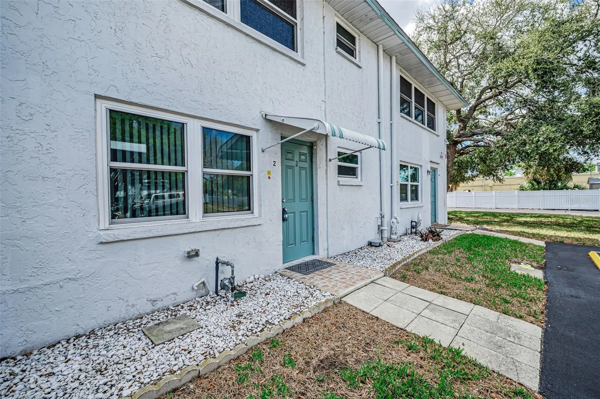 5257 81st Lane N St Petersburg FL 33709