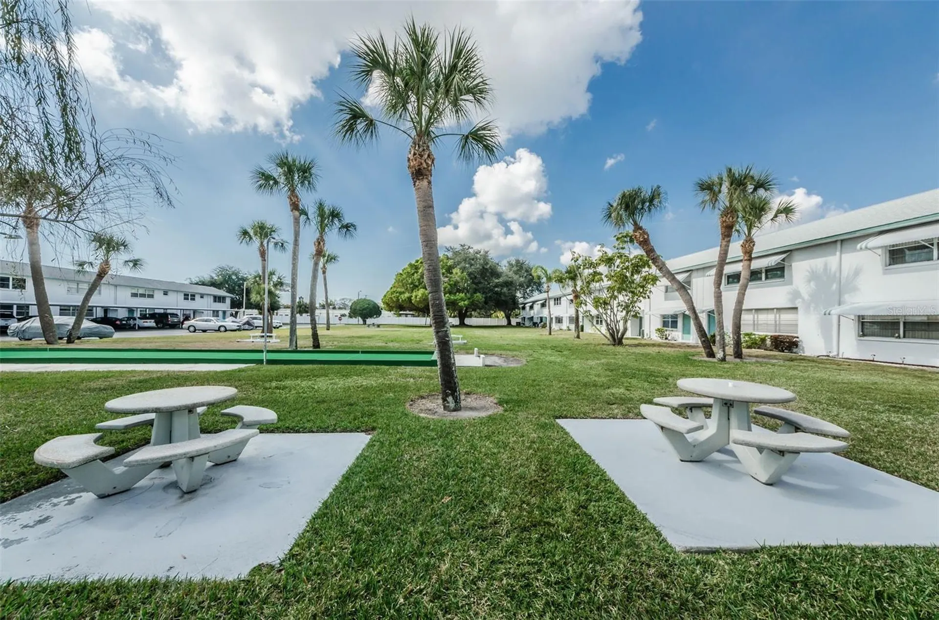 5257 81st Lane N St Petersburg FL 33709