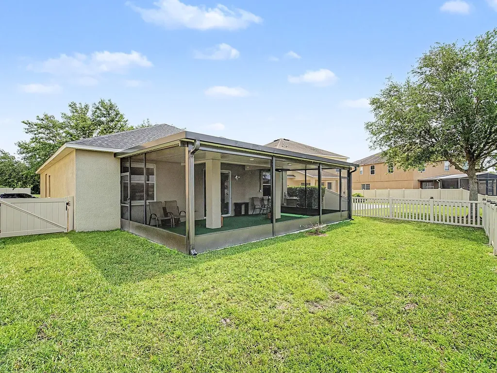 10905 Ancient Futures Drive Tampa FL 33647