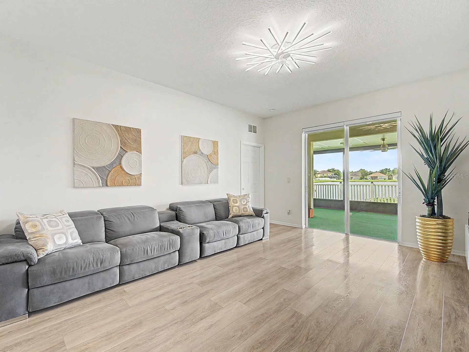 10905 Ancient Futures Drive Tampa FL 33647