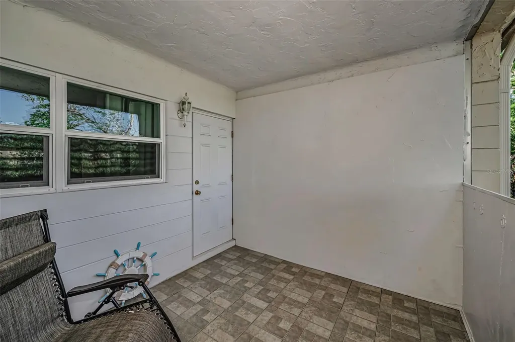 4051 58th Street N Kenneth City FL 33709