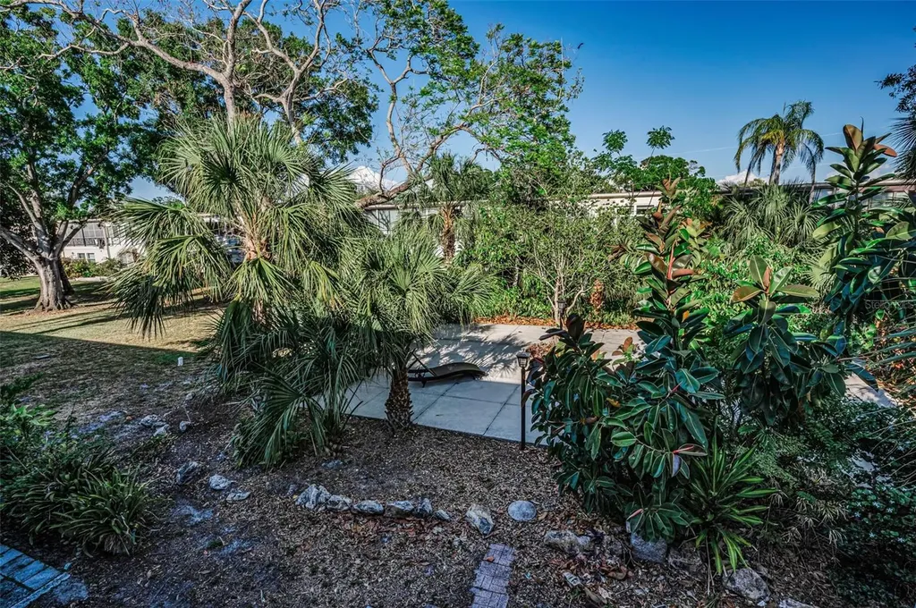 4051 58th Street N Kenneth City FL 33709