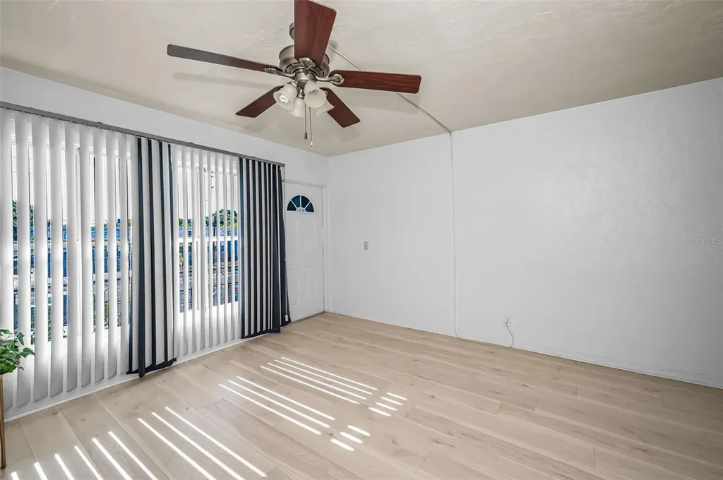 4051 58th Street N Kenneth City FL 33709