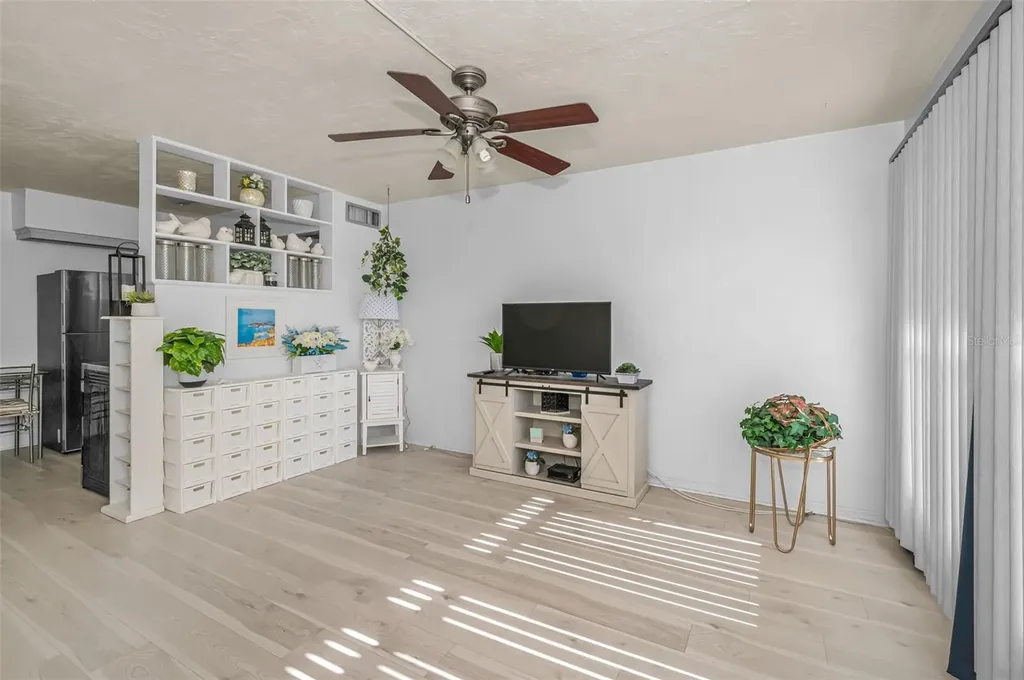 4051 58th Street N Kenneth City FL 33709