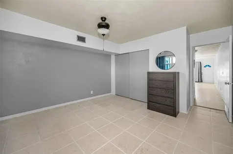 4051 58th Street N Kenneth City FL 33709