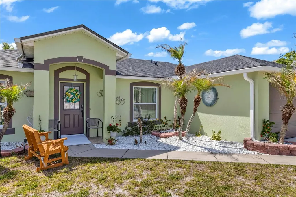 1418 Vale Circle Deltona FL 32738