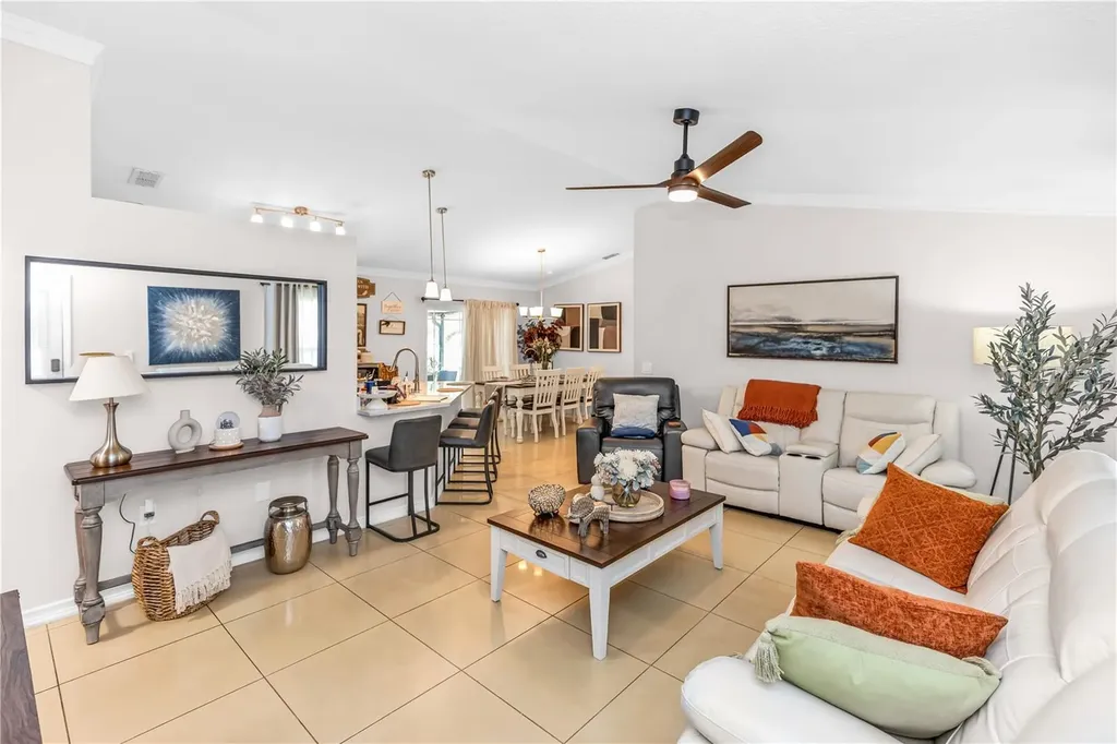 1418 Vale Circle Deltona FL 32738