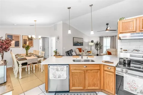 1418 Vale Circle Deltona FL 32738