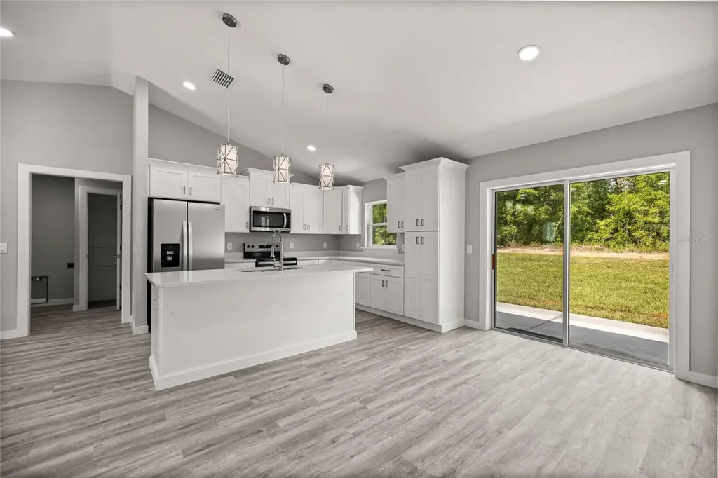 4020 SW 156th Ocala FL 34481