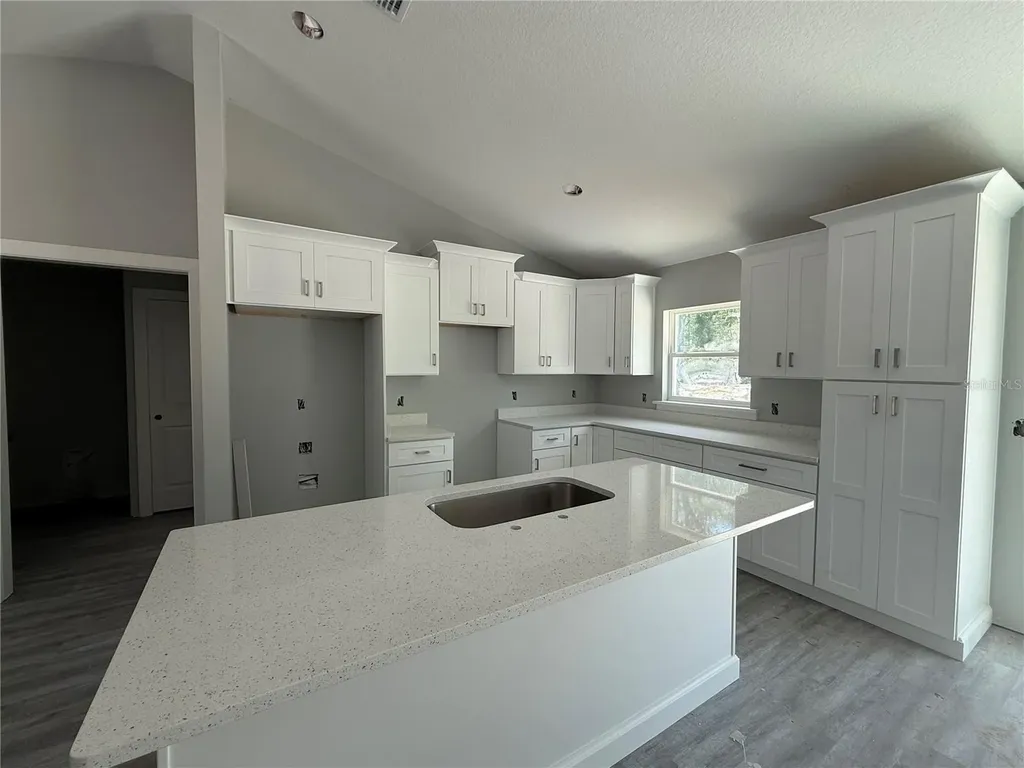 4020 SW 156th Ocala FL 34481