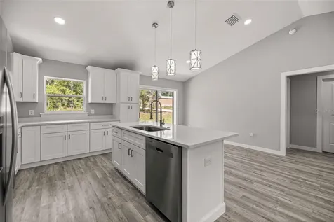 4020 SW 156th Ocala FL 34481