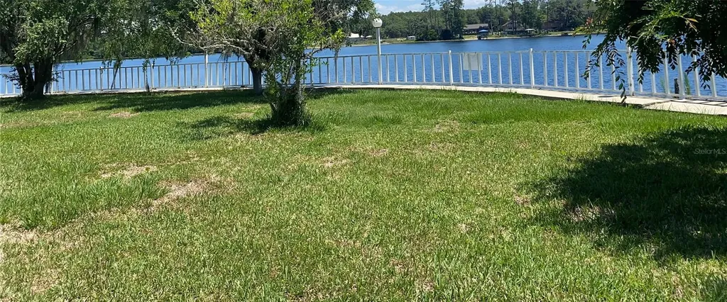 229 Lake Ida Point Drive Interlachen FL 32148